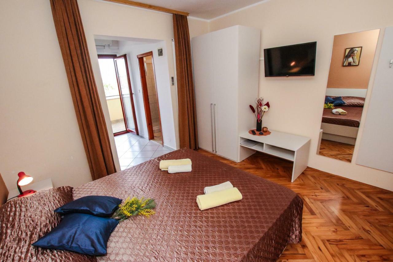 Apartments Ritosa Poreč Eksteriør billede